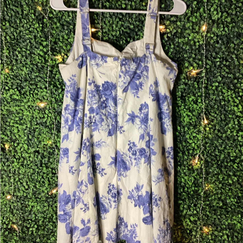 Fit and flare Mini Dress - Picture 2 of 5